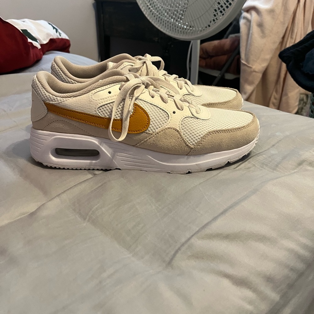 Womens Nike Tennis Shoes